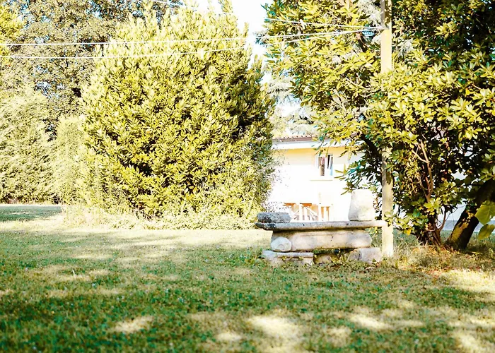 Affittacamere Borgo Tarapino Campagna 3*