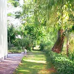 Borgo Tarapino Campagna Πανσιόν 3*