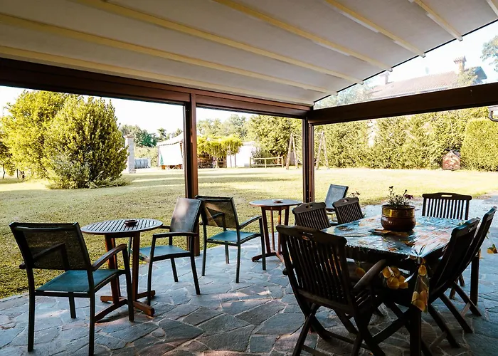 Penzion Borgo Tarapino Campagna 3*